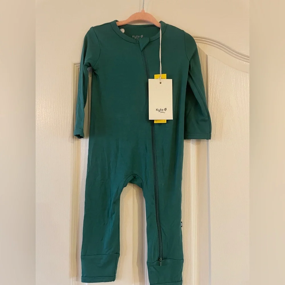 Kyte BABY emerald romper pajama One Piece 18-24 bamboo - Picture 1 of 3